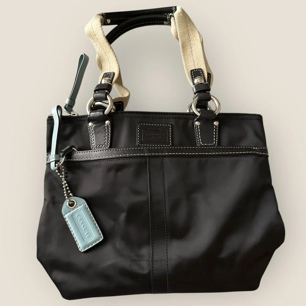 Coach | Vintage Y2K | Hampton Bag | Black with Blue Interior